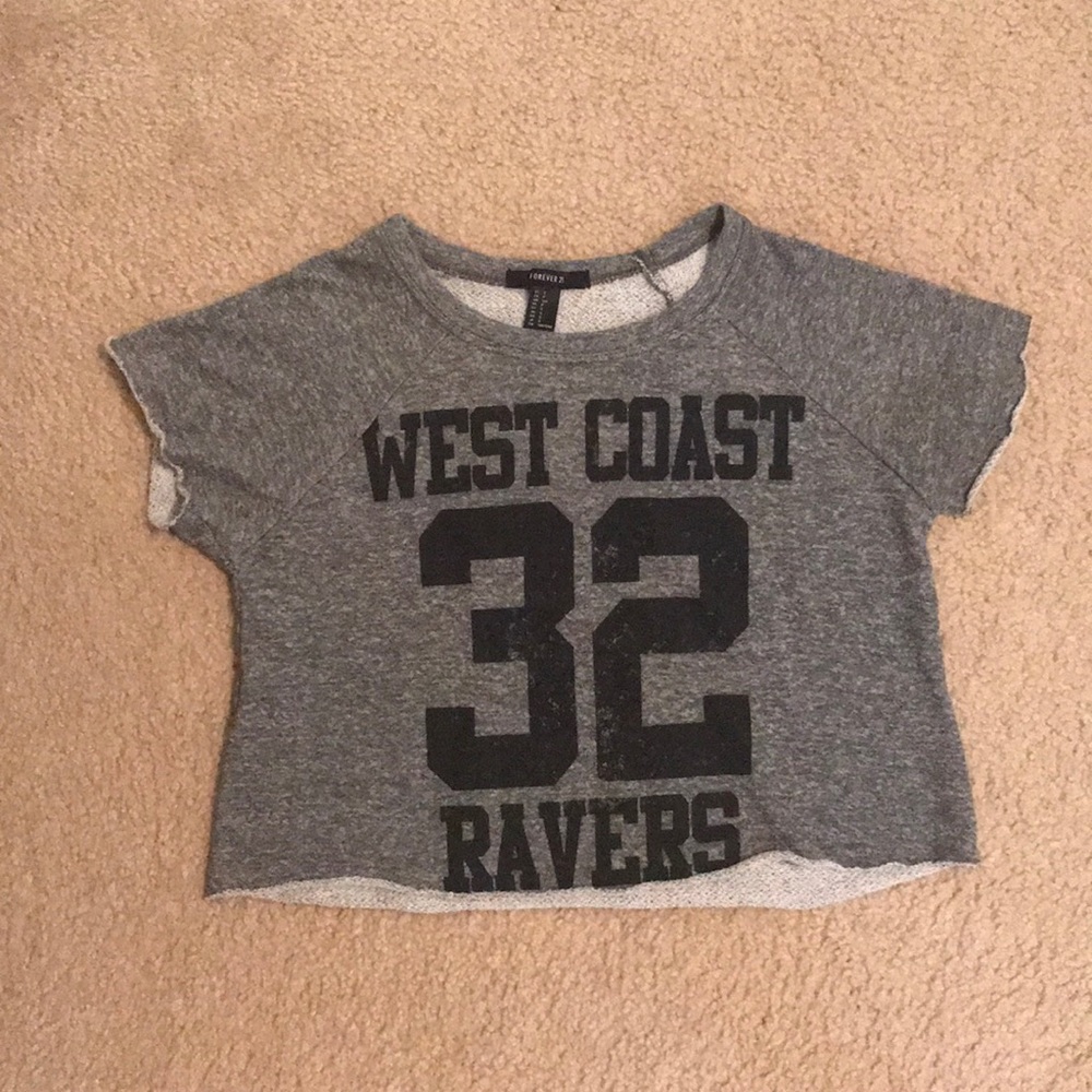 Forever 21 cropped tee!!
